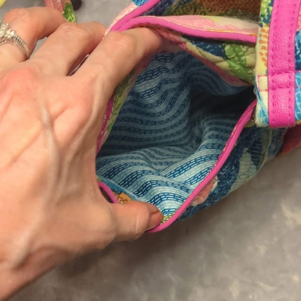 FLASH SALE! Vera Bradley Shoulder Bag EUC - Picture 7 of 9